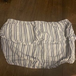 hollister cropped tube top